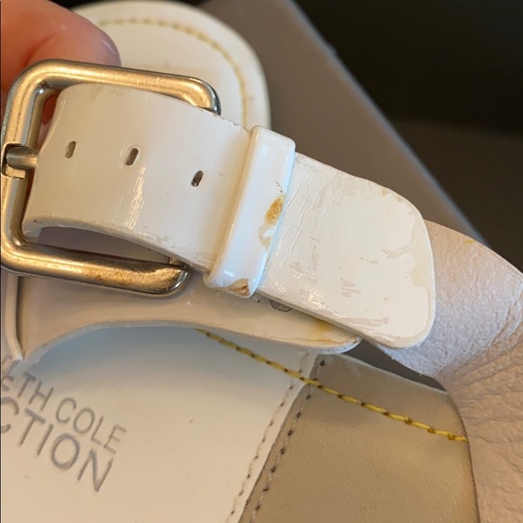 KENNETH COLE Flat Sandals - Picture 4 of 5